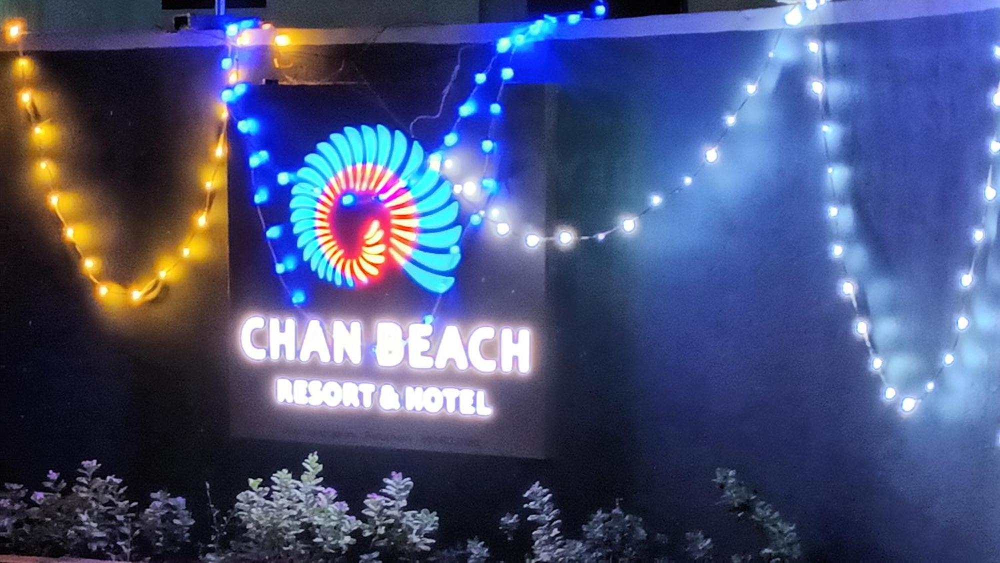 Chan Beach Resort & Hotel Bahur Exterior photo